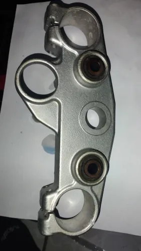 Mesa superior da Yamaha 250 anon18 24