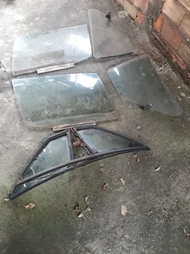 Vendo peças para MONZA classico ano 1988