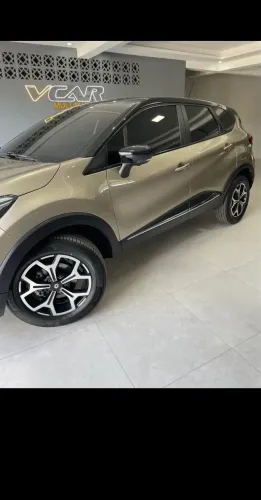 Renault Captur Iconic 1.3 TB 16V Flex 5P AUT 2022