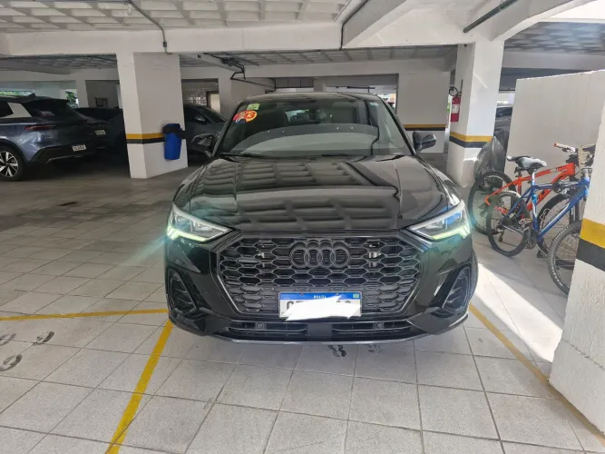 Audi Q3 SPB Perf. Black 2.0 TFSI Tipt. Quat. 2022