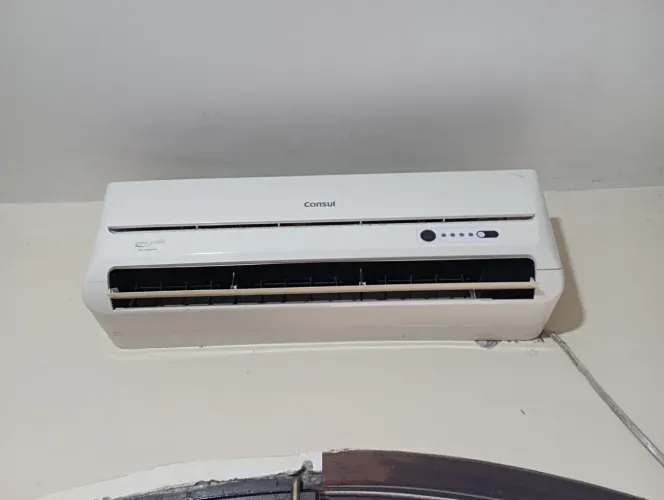 Ar condicionado Consul quente e frio 12000 BTUs 220v