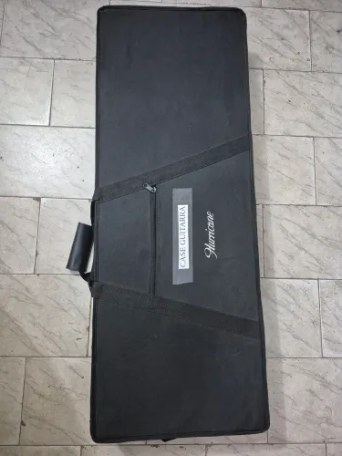 Case guitarra
