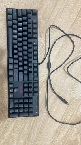 Vendo teclado seminovo Recdragon mecanico 100%