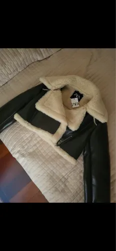 jaqueta zara teddy marrom escuro tamanho P nunca usada