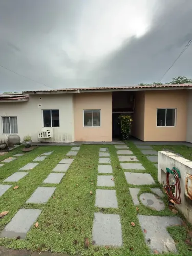 Casa 3 quartos - condominio Esmeralda