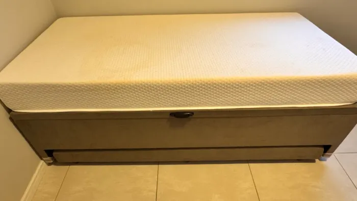 Cama box solteiro com colchão