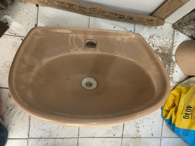 01 pia para sanitário 