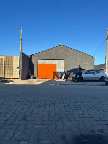 BARRACÃO VENDO OU ALUGO