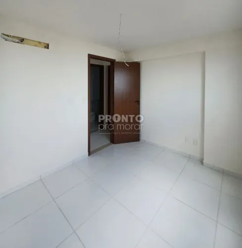 Apartamento com 2 quartos em Candeias