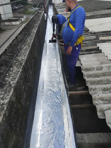 Reparos  pinturas e reformas  