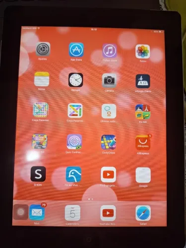 iPad Apple funcionando iPad Apple - modelo MC773BZ/A 8 GB iOS 9.3.5 Funcionando e carreg