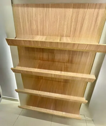 Prateleira de Parede