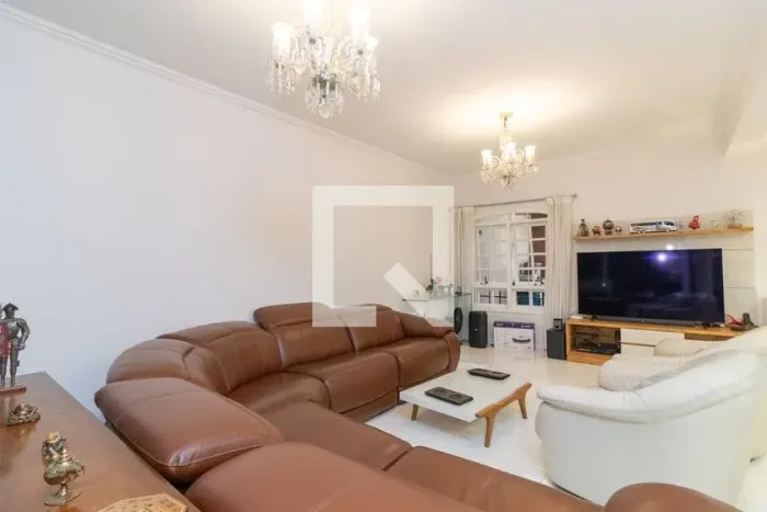 Casa à Venda - Vila Ré, 3 Quartos, 500 m2