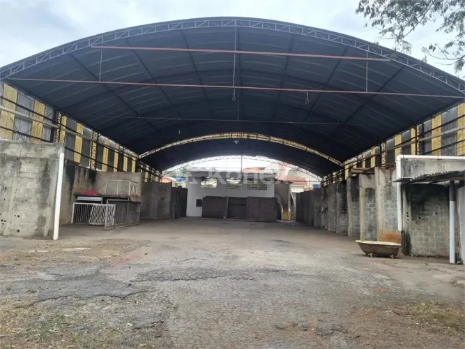 Galpão à venda com 800 m² em Jaçanã, São Paulo
