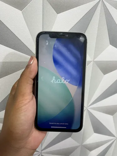 iPhone 11 - 128 gb 