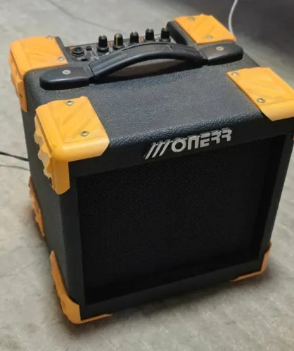 Amplificador ONERR Block 20TU para guitarra