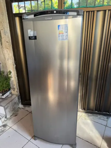 Geladeira consul frost free inox 342 L seminova