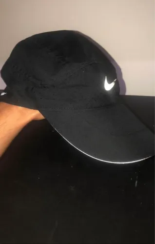 Boné nike tailwind