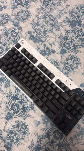 Teclado Logitech G Pro / Versão League Of Legends