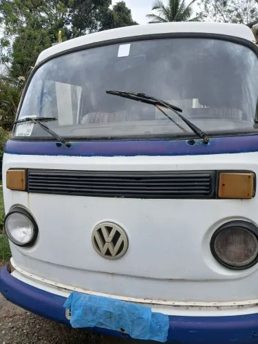 Volkswagen Kombi Furgão 2002