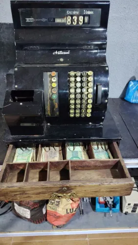 CAIXA REGISTRADORA VINTAGE