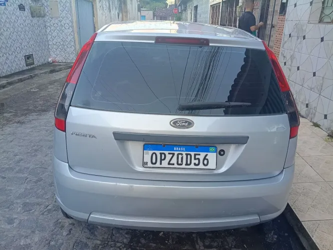 Ford Fiesta S 1.0 8V Flex 5P 2014