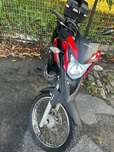 Dispenso golpistas, nem tente vendo xre 190 único dono