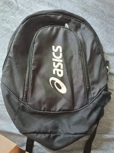 Mochila Asics original 50cm x 35cm (promoção dia a dia / academia)