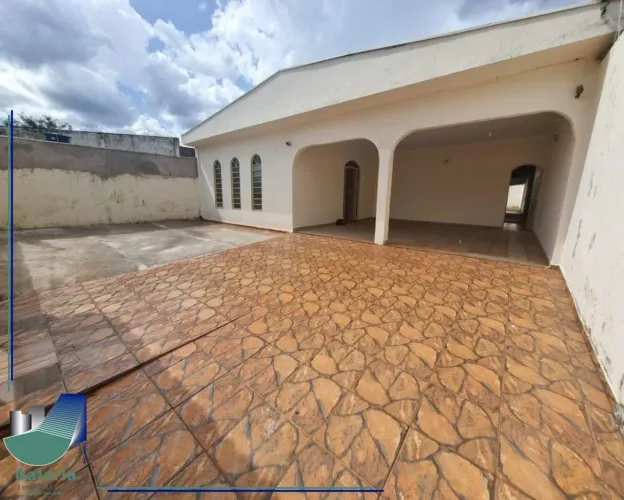Casa residencial com 6 quartos para alugar, 326m² - Vila Monte Alegre