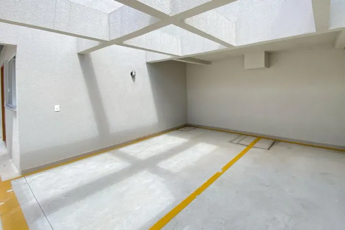Casa à Venda - Boa Vista, 2 Quartos, 74 m2