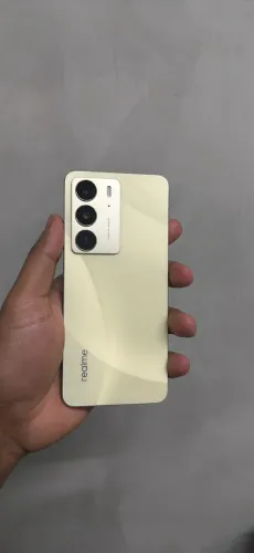 REALME C75 256 GIGAS R$550,00