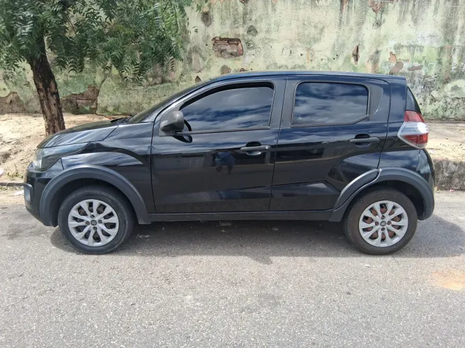 Fiat Mobi Like 1.0 Fire Flex 5P. 2021