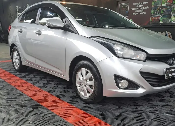 Hyundai HB20S C.plus/c.style1.0 Flex 12V Mec. 4P 2015