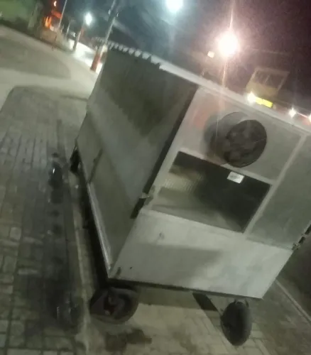 TRAILER DE LANCHE