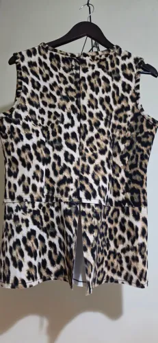 Blusa estampa de onça 