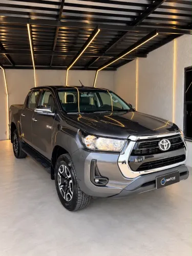 Toyota Hilux CD SRV 4X4 2.8 TDI Diesel Aut. 2022
