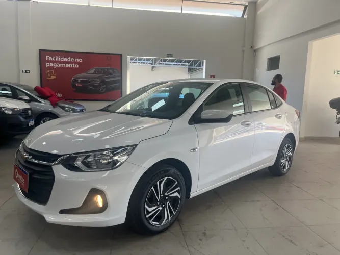 Chevrolet Onix Plus LT 1.0 12V Flex Mec. 4P 2024