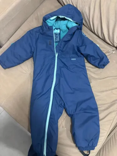 Macacão de neve infantil para bebês da Wedze (Decathlon)