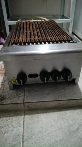 Broiler Venâncio americano 