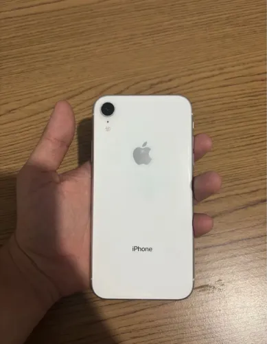 iPhone XR