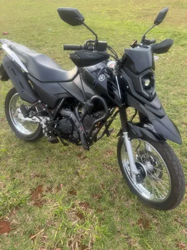 Moto yamara crosser