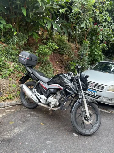 Moto conservada Pego motor menor e volta Pix *