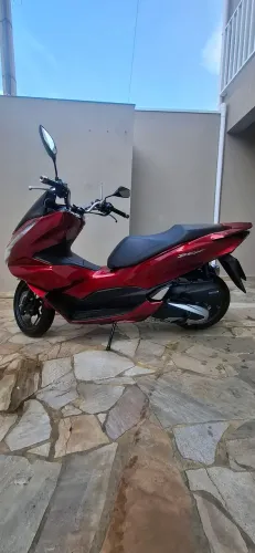 Honda PCX 160 2025 Vermelha / Único Dono