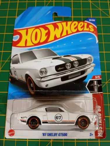Hot Wheels - Shelby GT500 67 (branco)