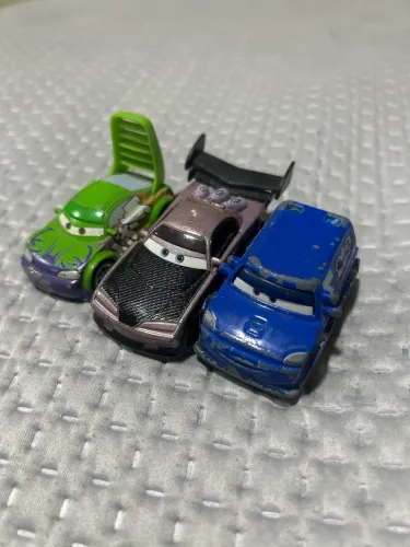 Carrinhos tunados filme carros 