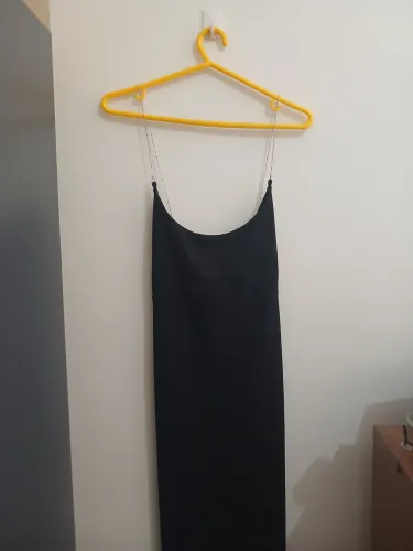 Vestido preto - Tam. 44 - Usado poucas vezes
