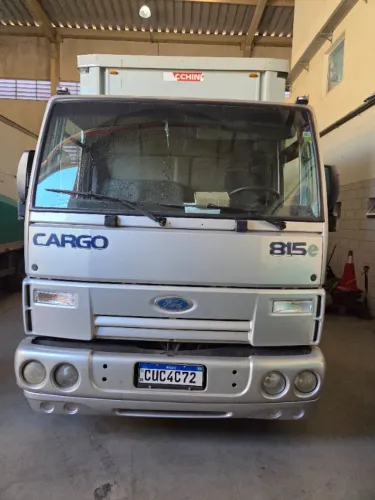 FORD CARGO 815 2008/2009 - SIDER + PLATAFORMA ELEVATÓRIA