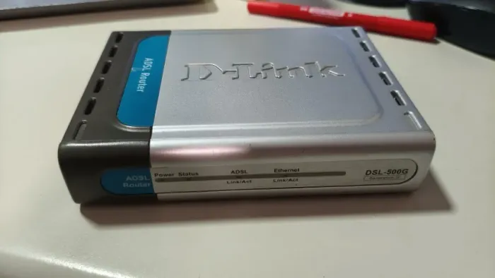 Modem Roteador ADSL D-Link DSL-500G - Vintage / PC Retrô (Sem Fonte)