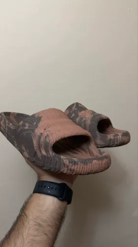 Chinelo Adilette Adidas