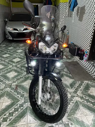 Tenere 250 cc ano 2011. A mais zera de SP.